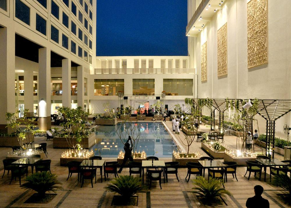 Jaipur Marriott Hotel Exterior photo The Taj Mahal Palace, Mumbai