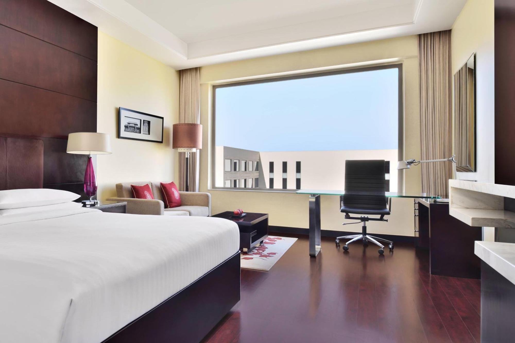Jaipur Marriott Hotel Exterior photo Deluxe Room