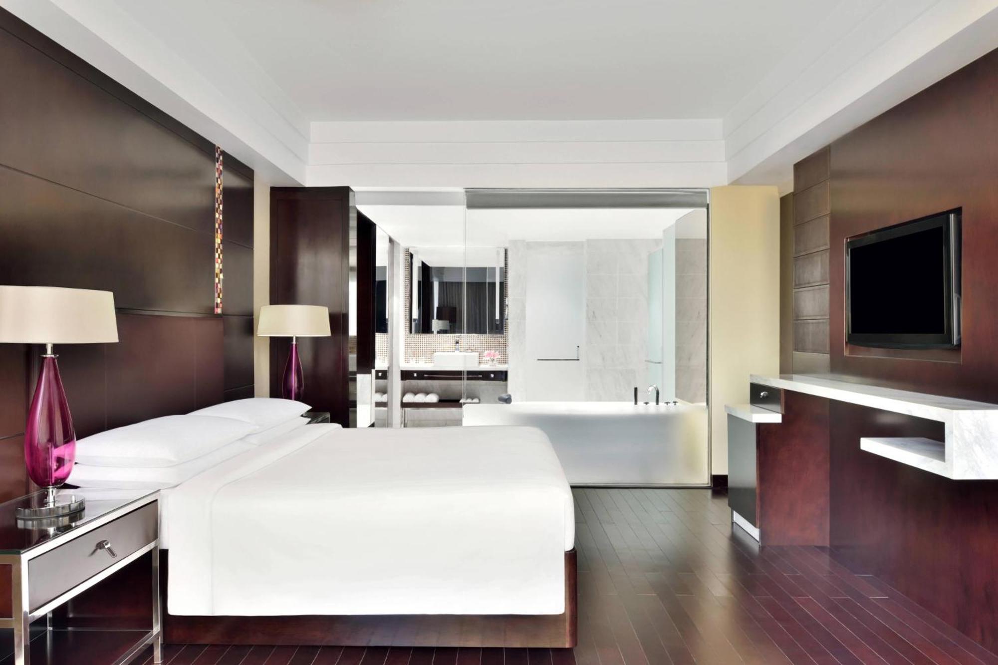 Jaipur Marriott Hotel Exterior photo Deluxe room