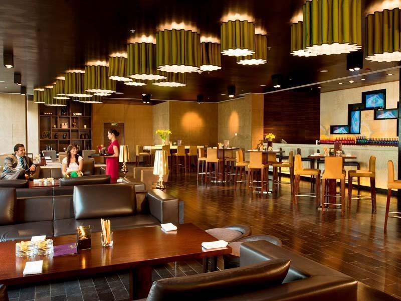 Jaipur Marriott Hotel Exterior photo The lounge at the airport